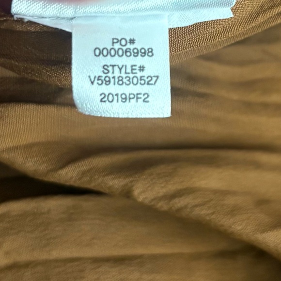 VINCE Crinkle Pleated Pull On Skirt - Picture 9 of 9